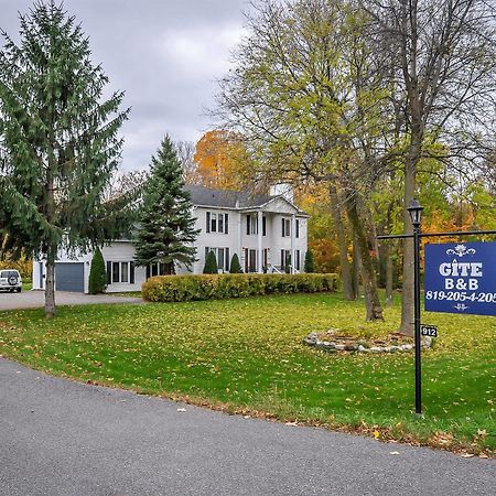 A La Villa Rivermead Gatineau Exterior foto